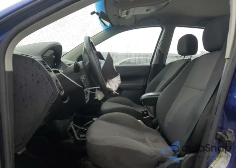 2005 Ford Focus Zx5 из США, поврежденный, VIN 3FAFP37N35R156460